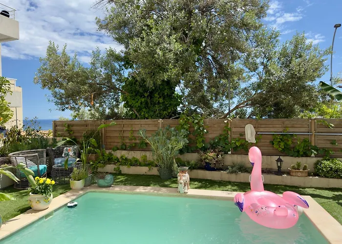 Monaco Formula 1 Luxury Apartment, Garden, Pool * Beausoleil