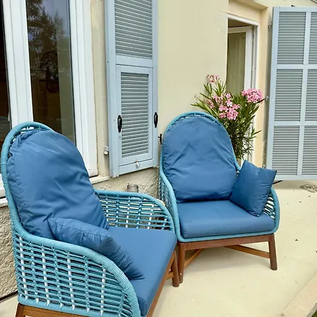 Rare, Private Garden, 2bdr, Monaco Border