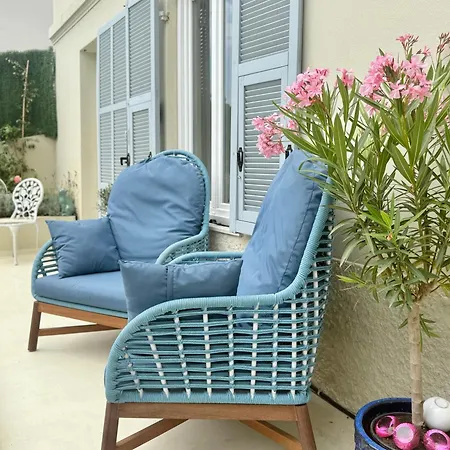 Apartment Rare, Private Garden, 2bdr, Monaco Border Beausoleil