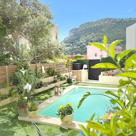 Monaco 2bdr Luxury Apartment, Private Garden&pool بوزولي